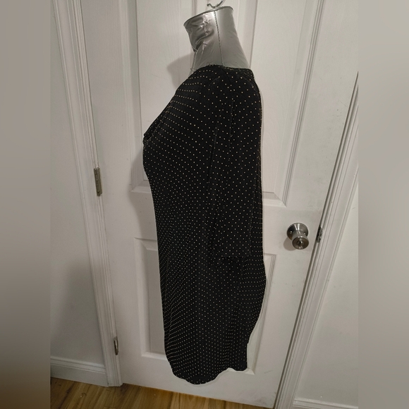 Ronni Nicole Black and White Oversized Polka Dot Blouse - Picture 3 of 5